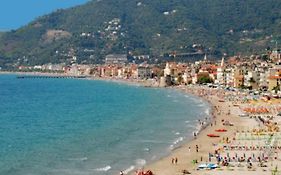 Bilocale A 15 Min Da Alassio E Albenga