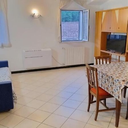 Appartamento Bilocale A 15 Min Da Alassio E Albenga Ranzo-Borgo Esterno foto
